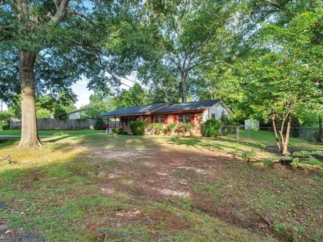 House for sale in Centerville, Georgia