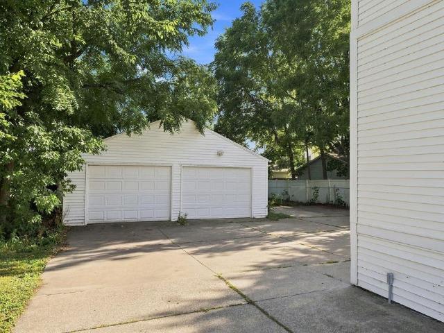 House for sale in Oshkosh, Winnebago County