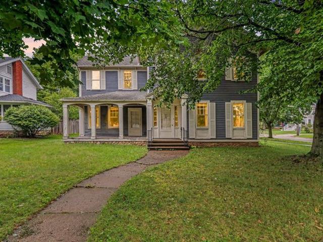 House for sale in Marshall, Calhoun County