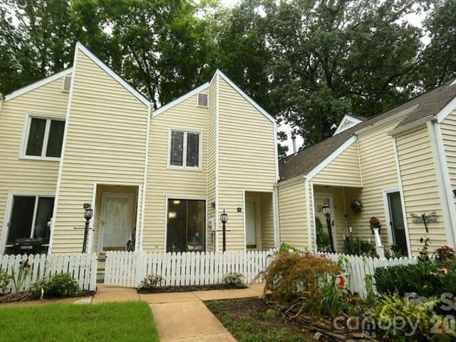 Townhouse for sale in Rowan, North Carolina
