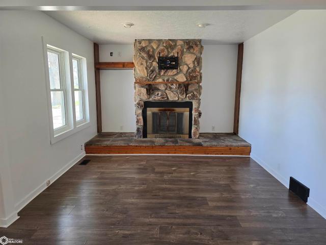 House for sale in Schleswig, Crawford County