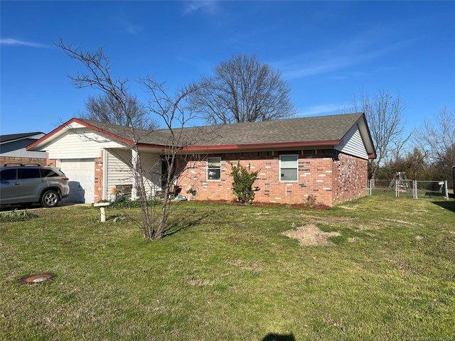 House for sale in Rogers, Oklahoma