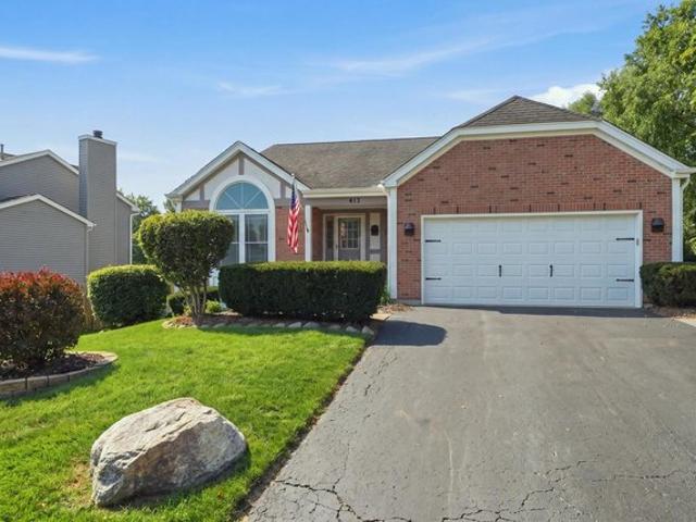 House for sale in Carpentersville, Illinois