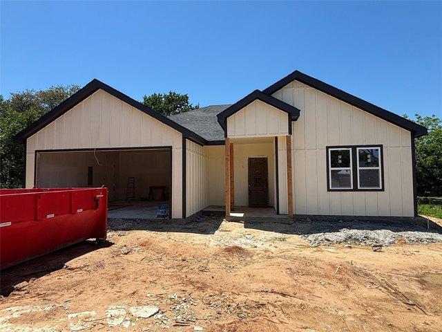 House for sale in Azle, Texas