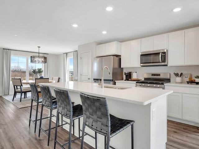 Townhouse for sale in Saint Charles, Iowa