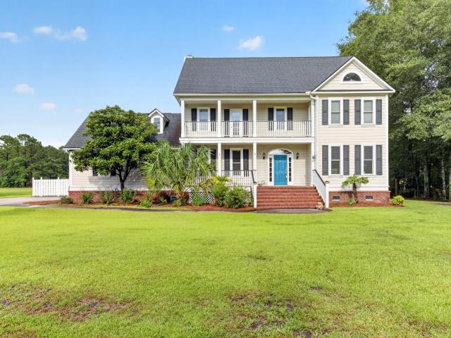 House for sale in Moncks Corner, South Carolina