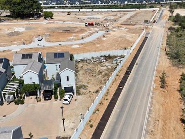 Land for sale in Bergsig, Durbanville