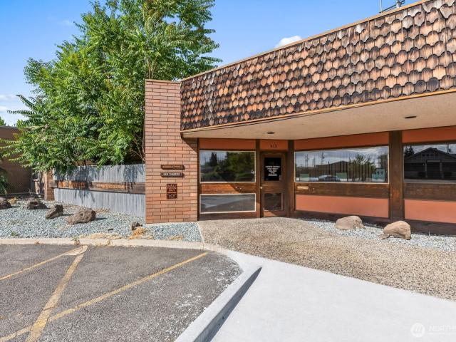 Commercial for sale in Yakima