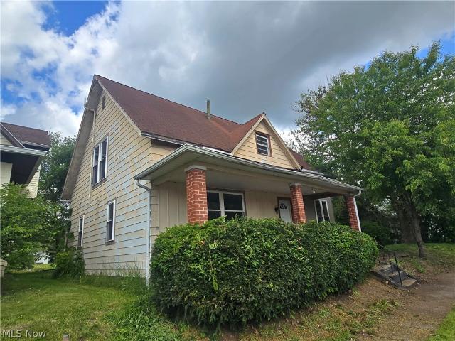 House for sale in Coshocton, Ohio