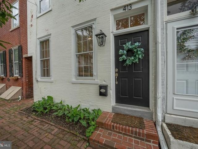 Townhouse for sale in Chester, Pennsylvania