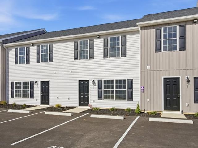 Townhouse for sale in Virginia
