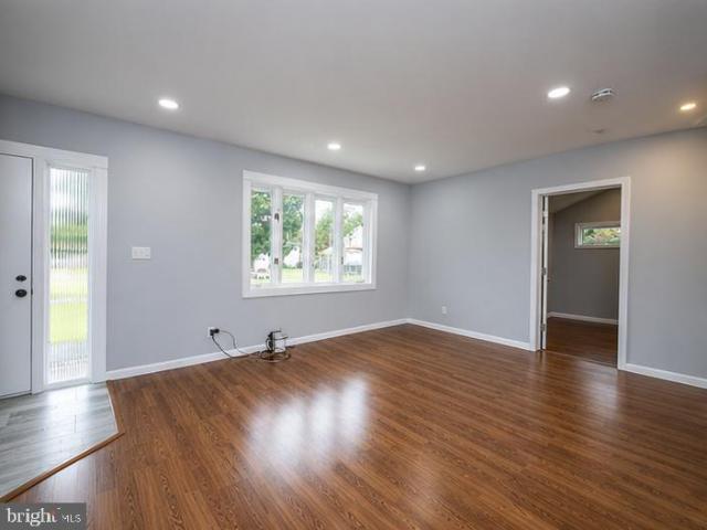House for sale in Crosswicks, New Jersey