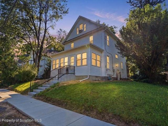 House for sale in Clarks Summit, Pennsylvania