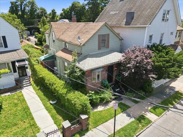 House for sale in Mount Vernon, New York