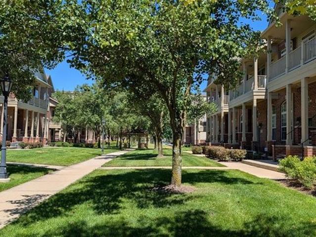 Townhouse for sale in Walled Lake, Michigan