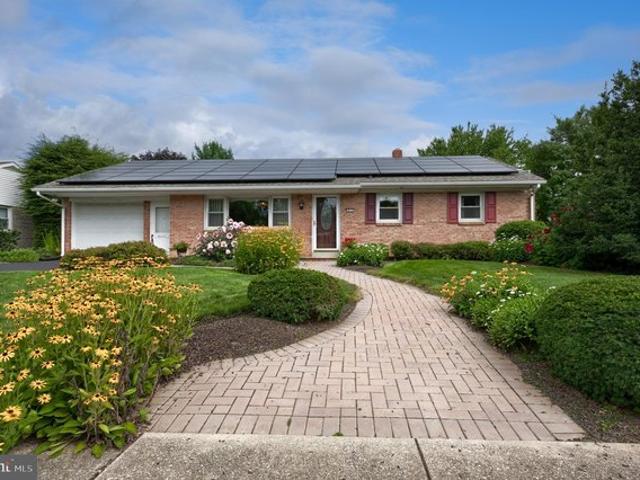 House for sale in New Holland, Pennsylvania