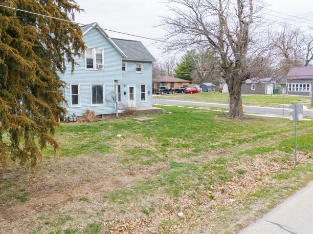 House for sale in Fulton, Illinois