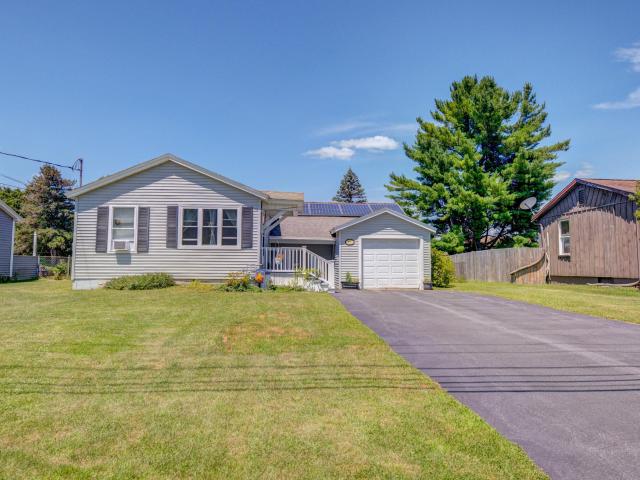 House for sale in Johnstown, New York