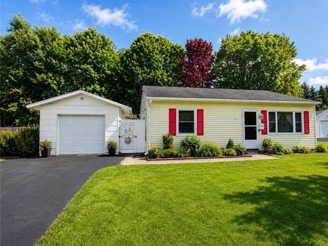 House for sale in Oneida, New York