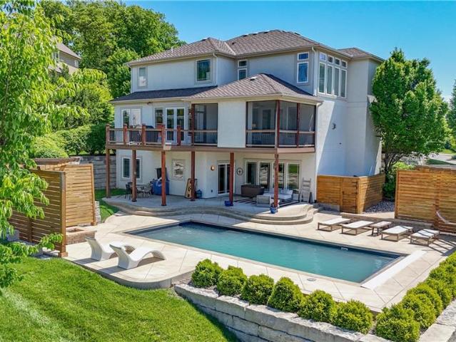 House for sale in Riverside, Missouri