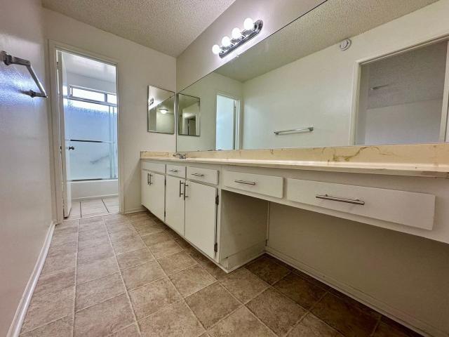 Apartment for rent in Hawthorne, California