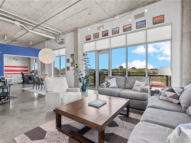 Condo for sale in Kansas City, Missouri