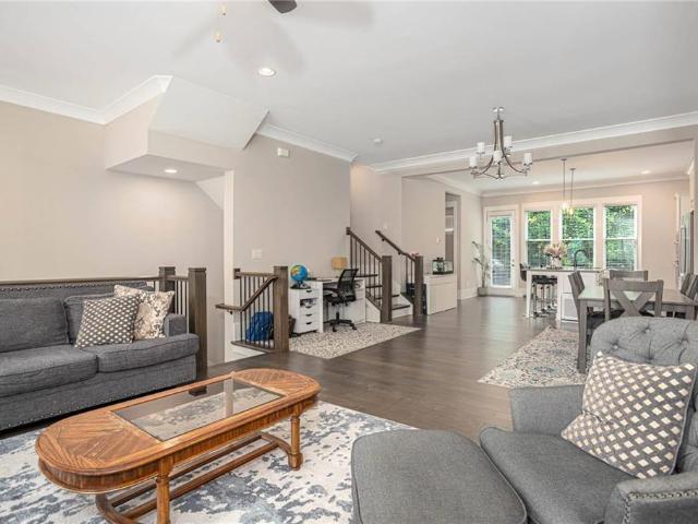 Townhouse for sale in Dunwoody
