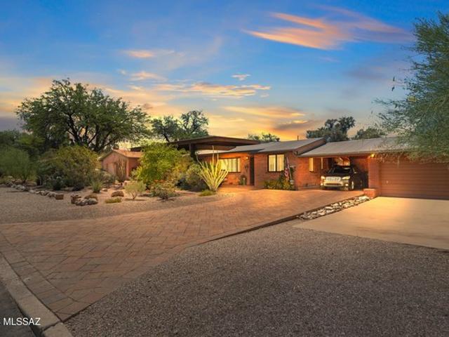 House for sale in Tucson, Arizona