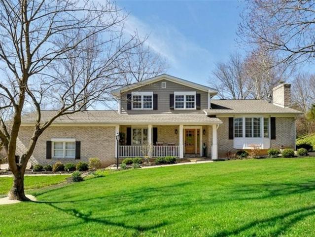 House for sale in Canfield, Ohio