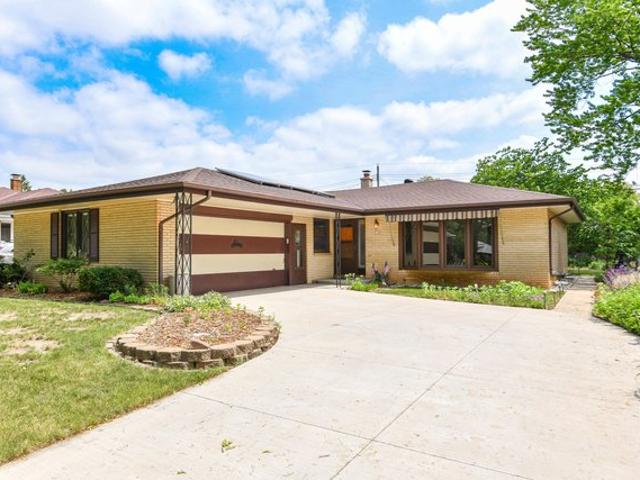 House for sale in Wauwatosa, Wisconsin