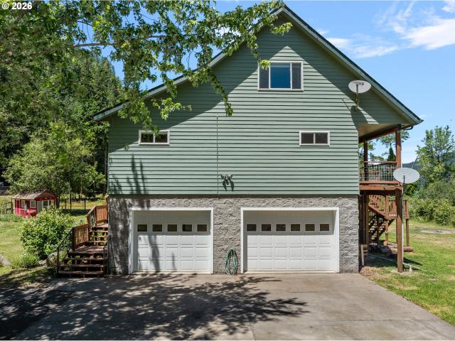 House for sale in Oregonia