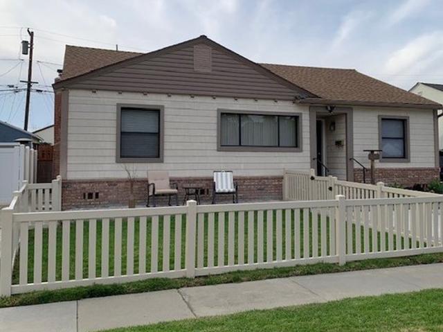 House for sale in Lakewood, California