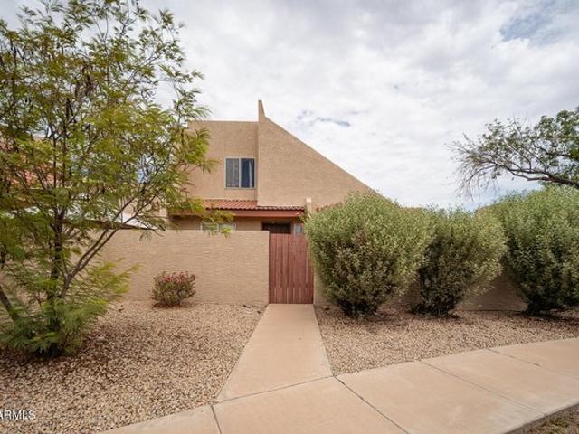 Townhouse for sale in Laveen, Arizona