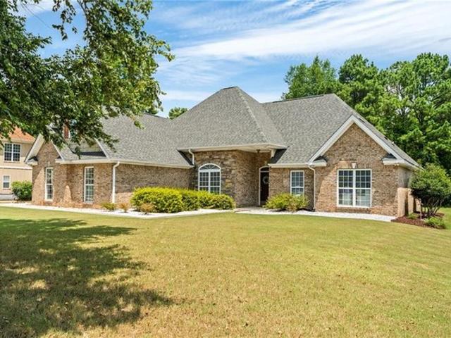 House for sale in Auburn, Alabama
