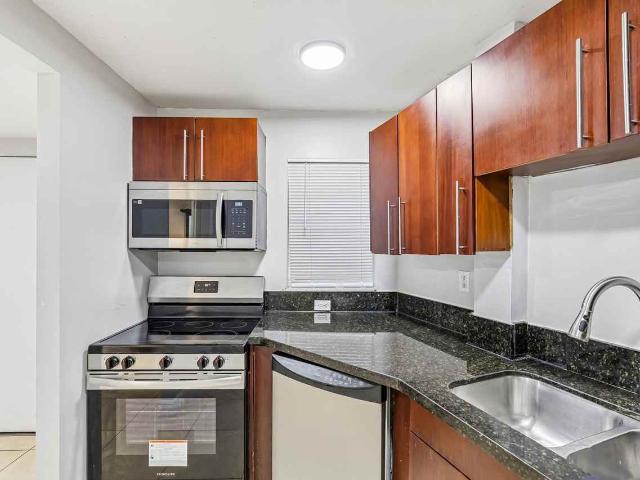 Apartment for rent in Dania, Florida