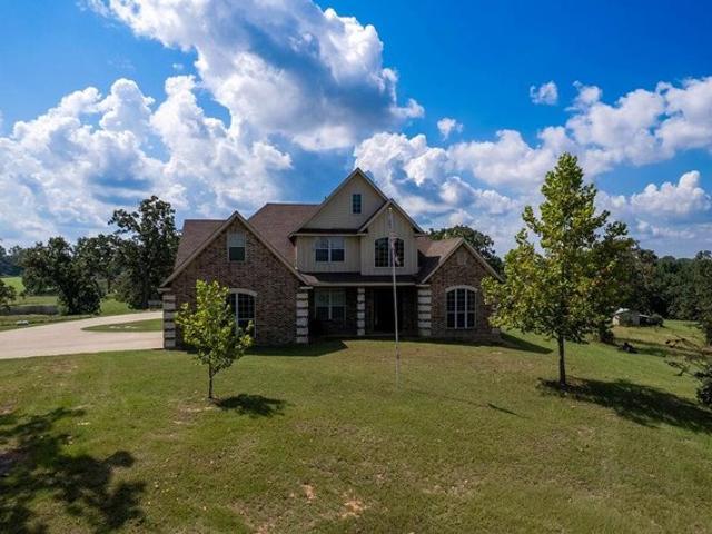 Farm for sale in Palestine, Texas