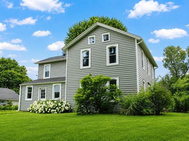 House for sale in Chadwick, Illinois