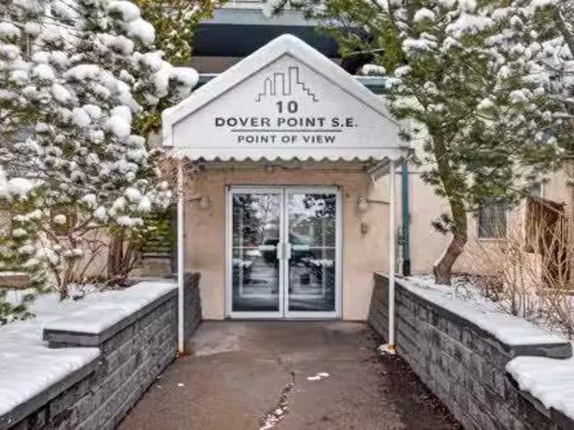 Condo for sale in Northwest, Alberta