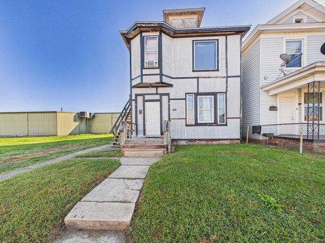 House for sale in Southside, Huntington