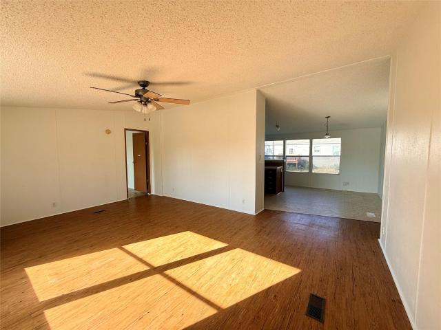 House for sale in Lexington, Lee County