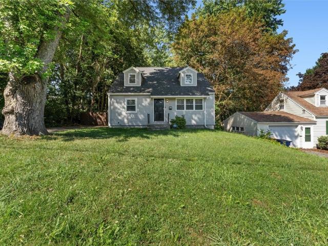 House for sale in Camillus, New York