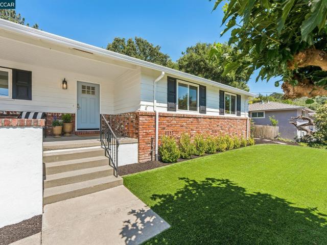 House for sale in Lafayette, California