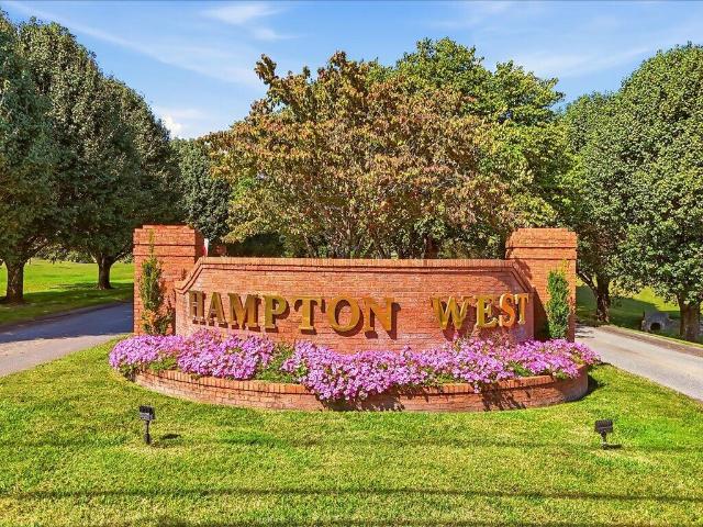 House for sale in Hampton West, Morristown