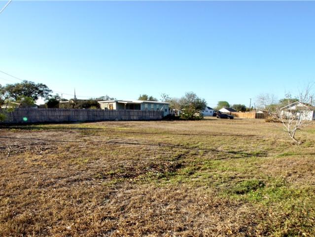 Land for sale in Bishop, Texas