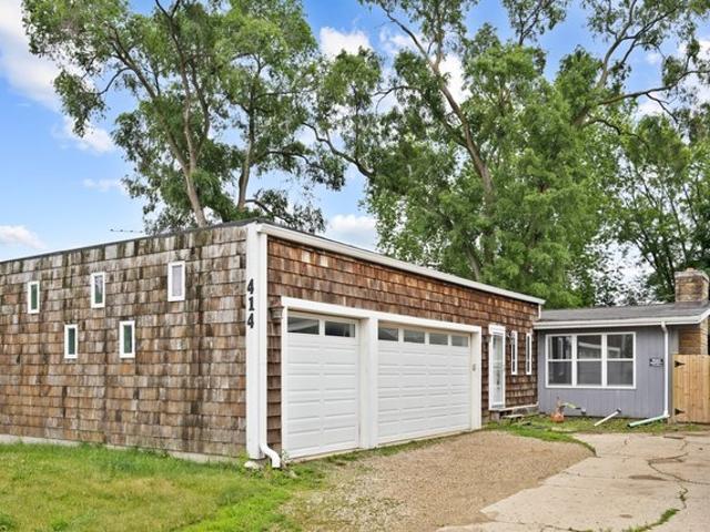 House for sale in Wauconda, Illinois