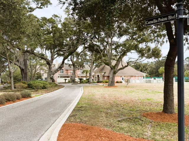 Condo for sale in Ocean Springs, Mississippi