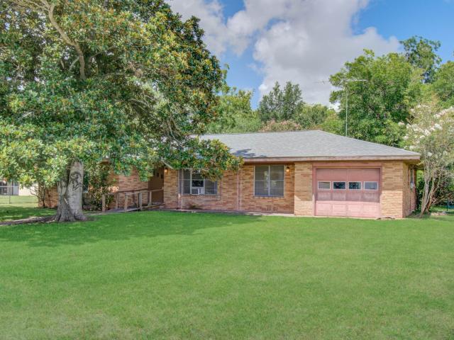 House for sale in Columbus, Texas