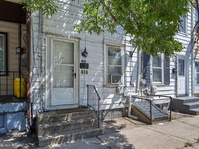 Townhouse for sale in Trenton, New Jersey