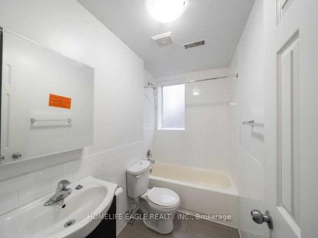 Apartment for rent in Woburn, Ontario