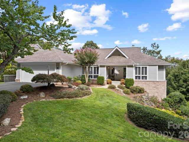 Condo for sale in East Flat Rock, North Carolina